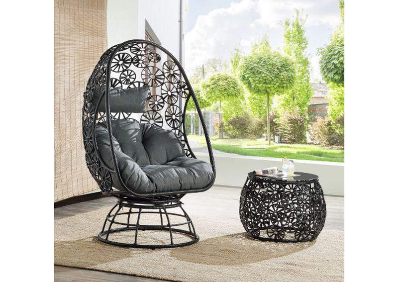45113 Hikre Patio Lounge Chair and Side Table