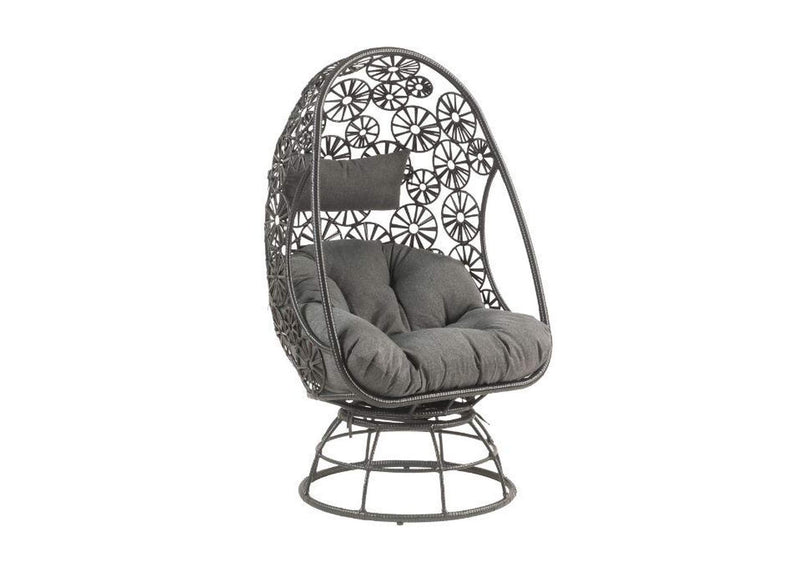 45113 Hikre Patio Lounge Chair and Side Table
