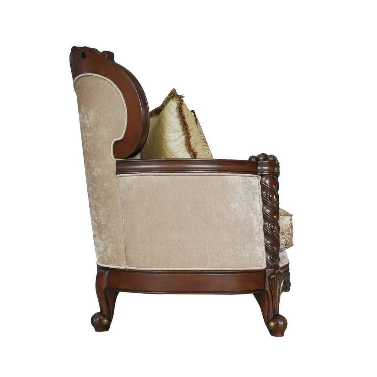 50685 Devayne Sofa with 6 Pillows - Same Lv01582