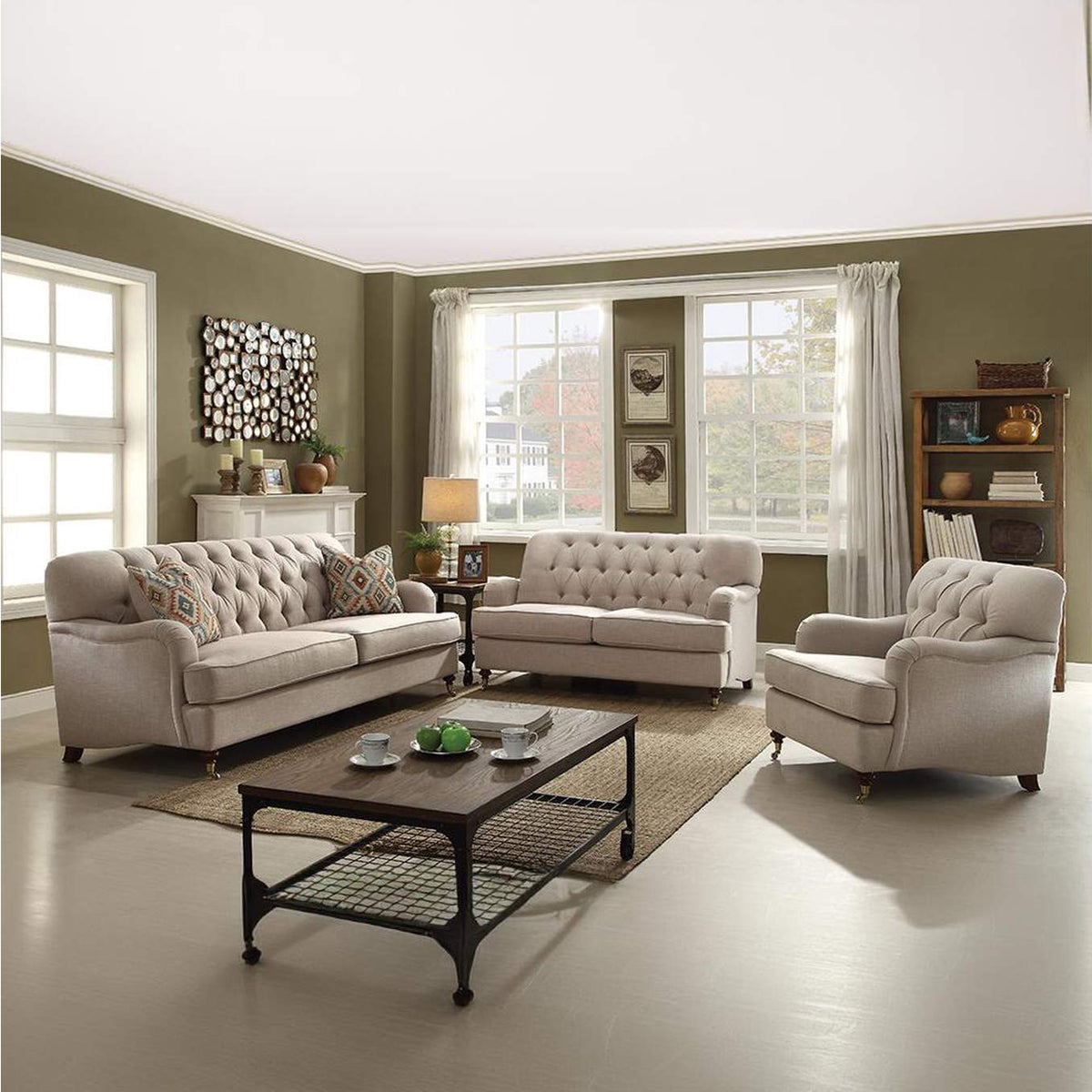52580 Alianza Sofa with 2 Pillows