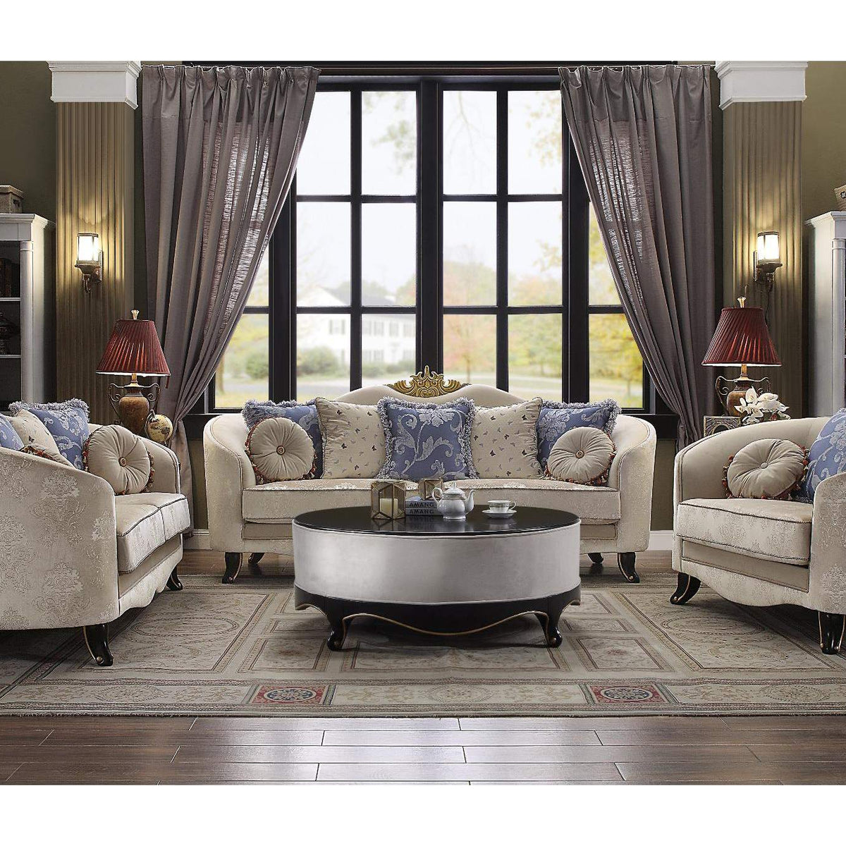 53947 Sheridan Chair with 2 Pillows