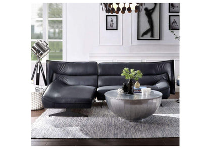 55060 Maeko Sectional Sofa