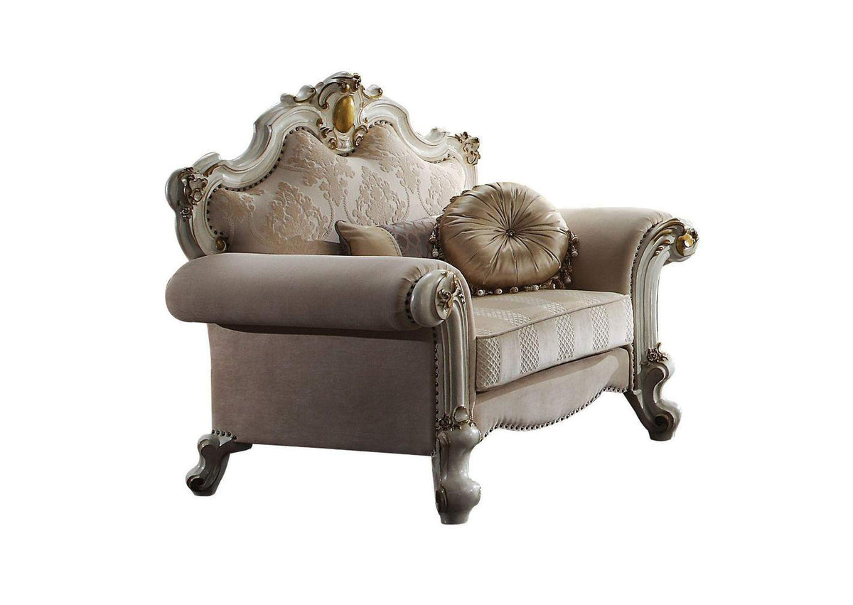 55462 Picardy Chair with 2 Pillows