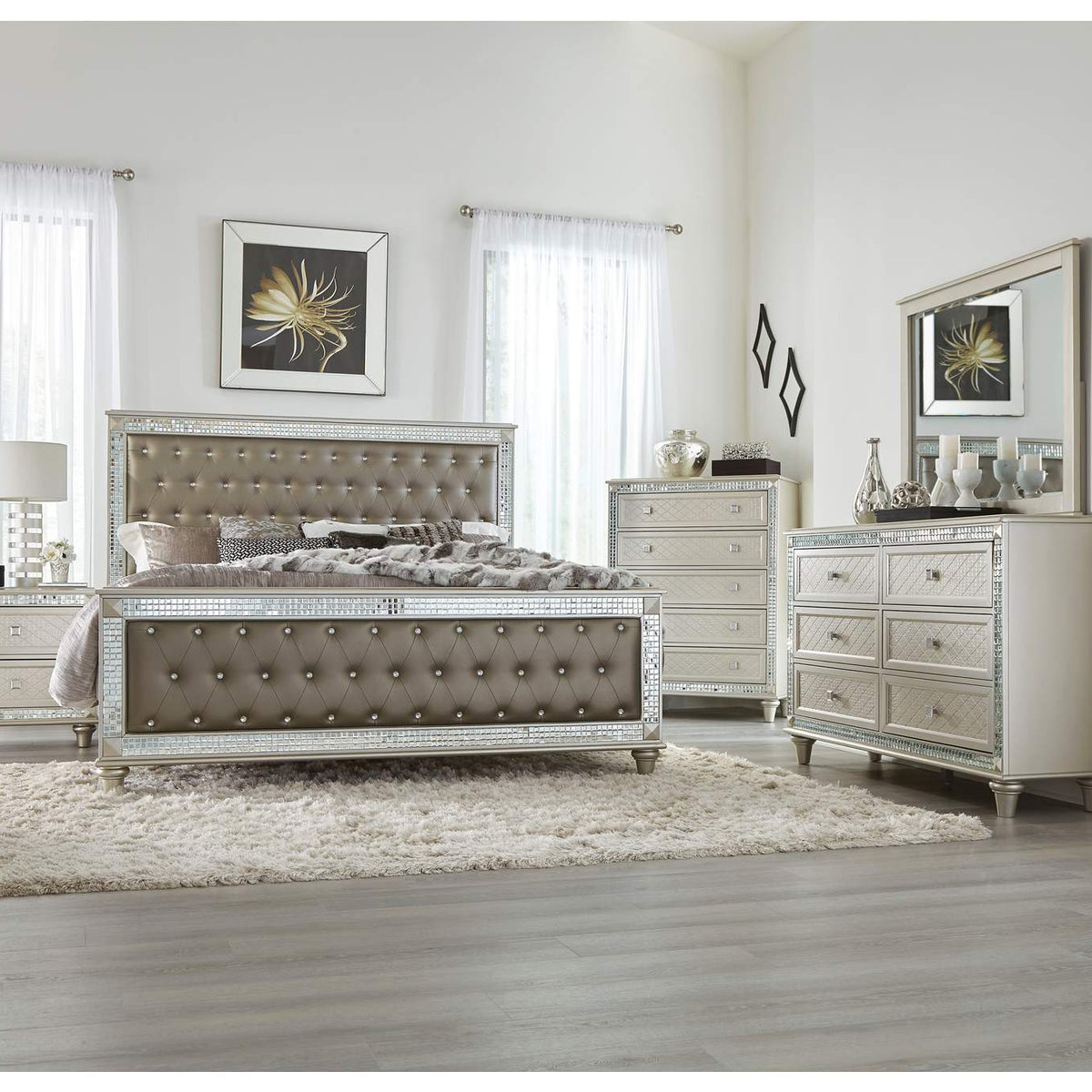 5844-5 Juliette Dresser