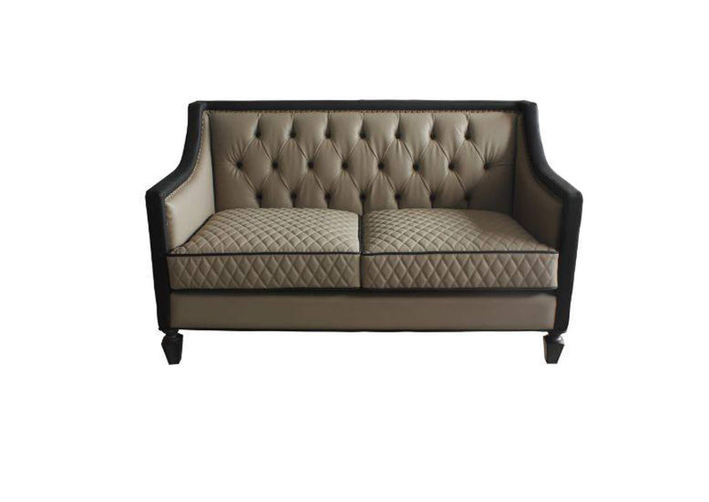 58816 House Beatrice Loveseat with 3 Pillows