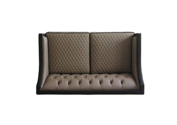 58816 House Beatrice Loveseat with 3 Pillows