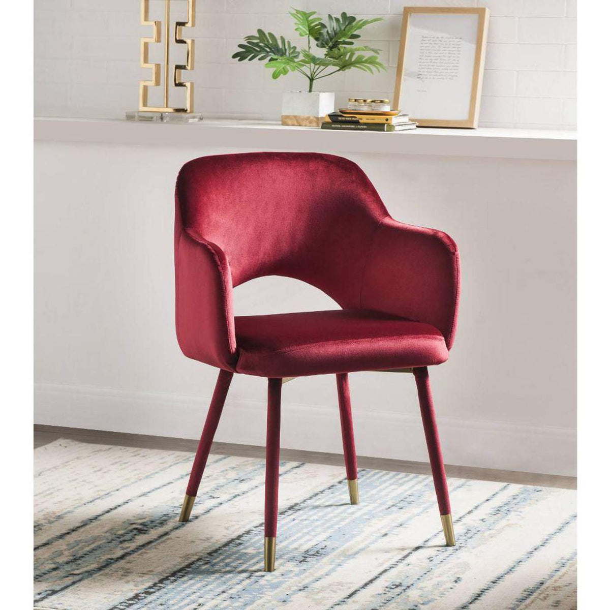 59850 Applewood Accent Chair