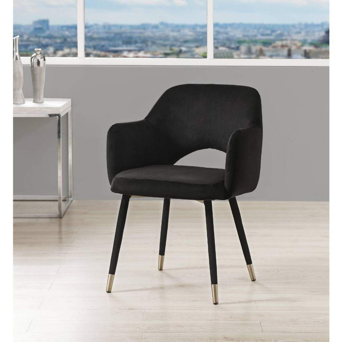 59854 Applewood Accent Chair