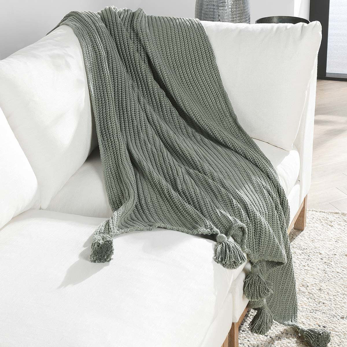 Throws - TC Veda Throw