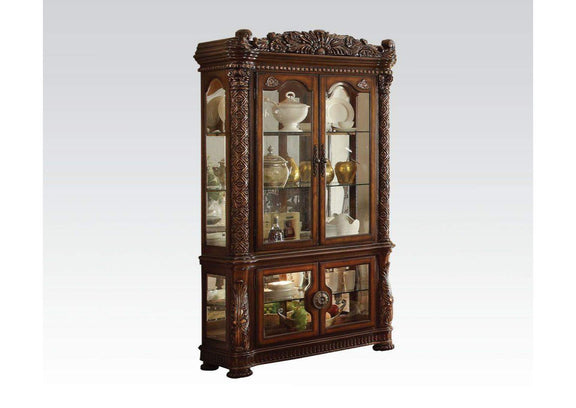62023 Vendome Curio