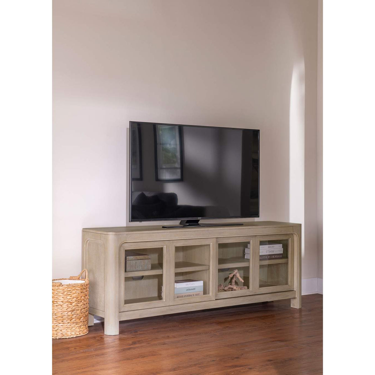 723483 Solano 71-inch 2-door TV Stand Media Console Weathered Mango