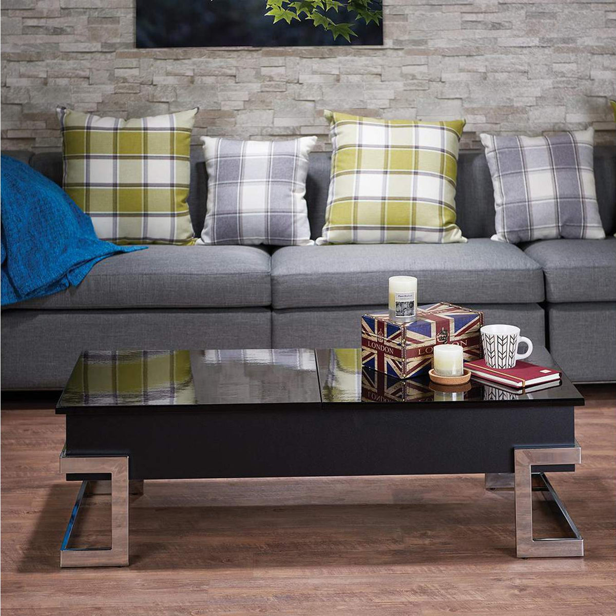 81855 Calnan Coffee Table with Lift Top