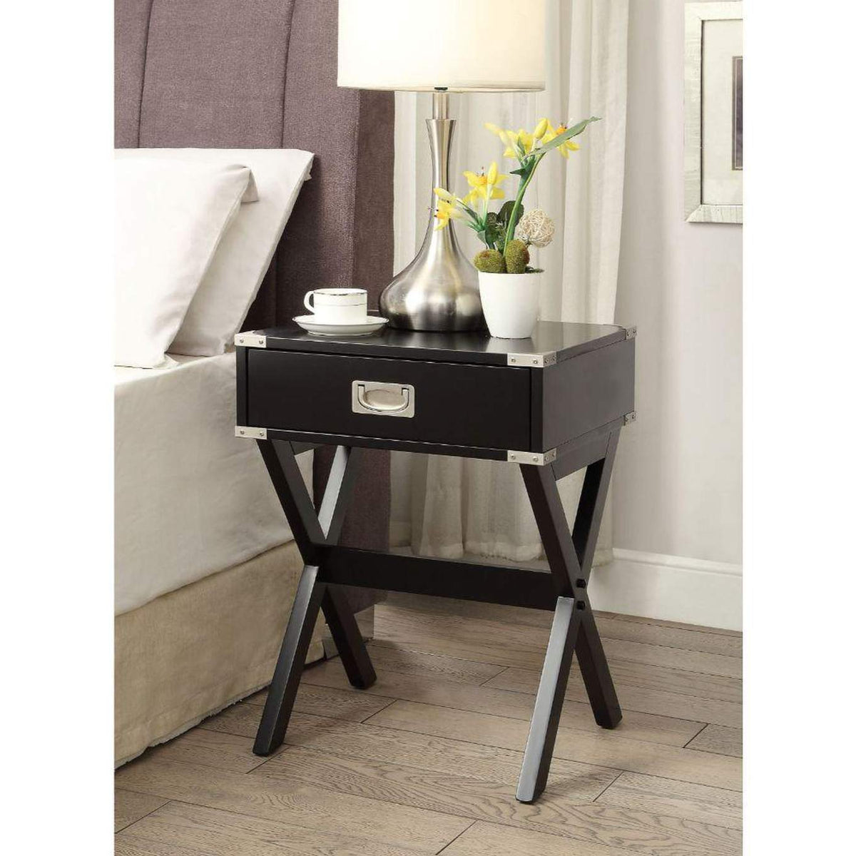 82822 Babs Accent Table