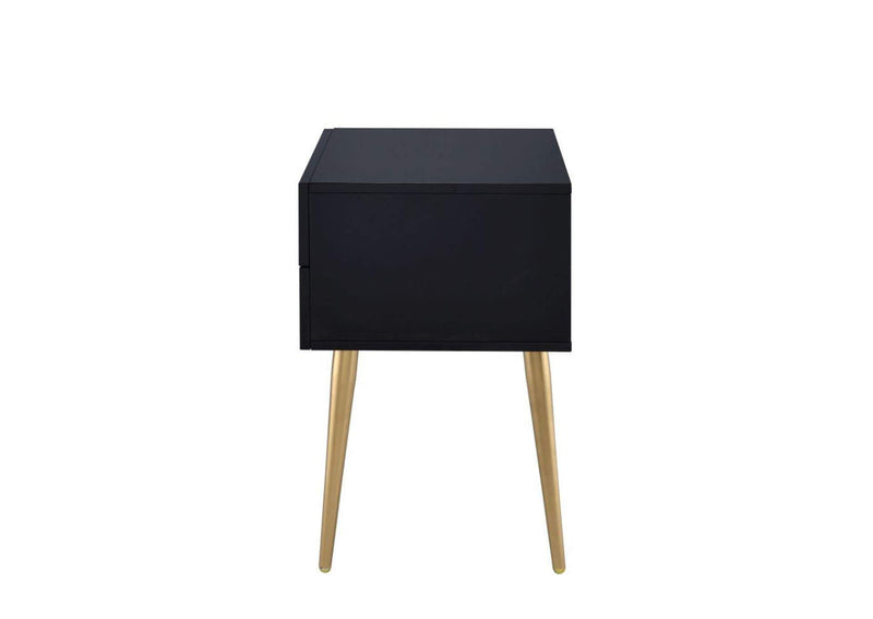 84495 Denvor End Table