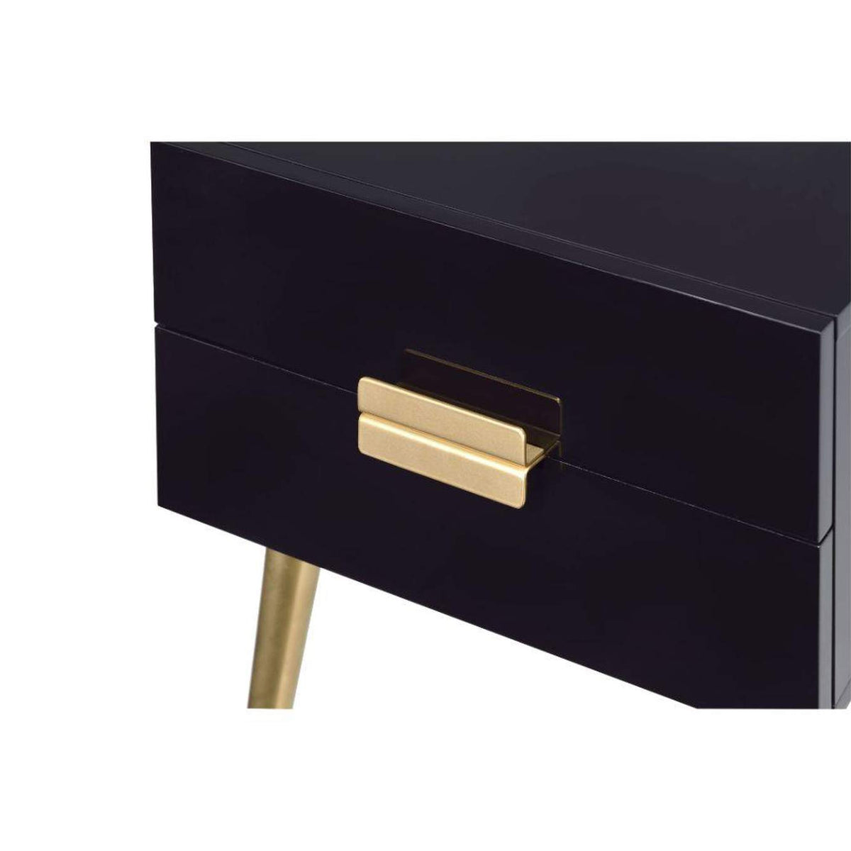84495 Denvor End Table