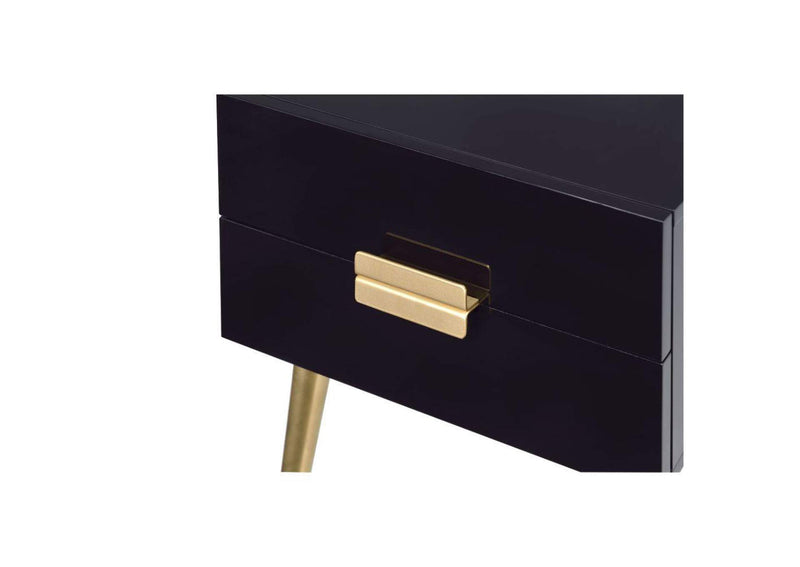 84495 Denvor End Table
