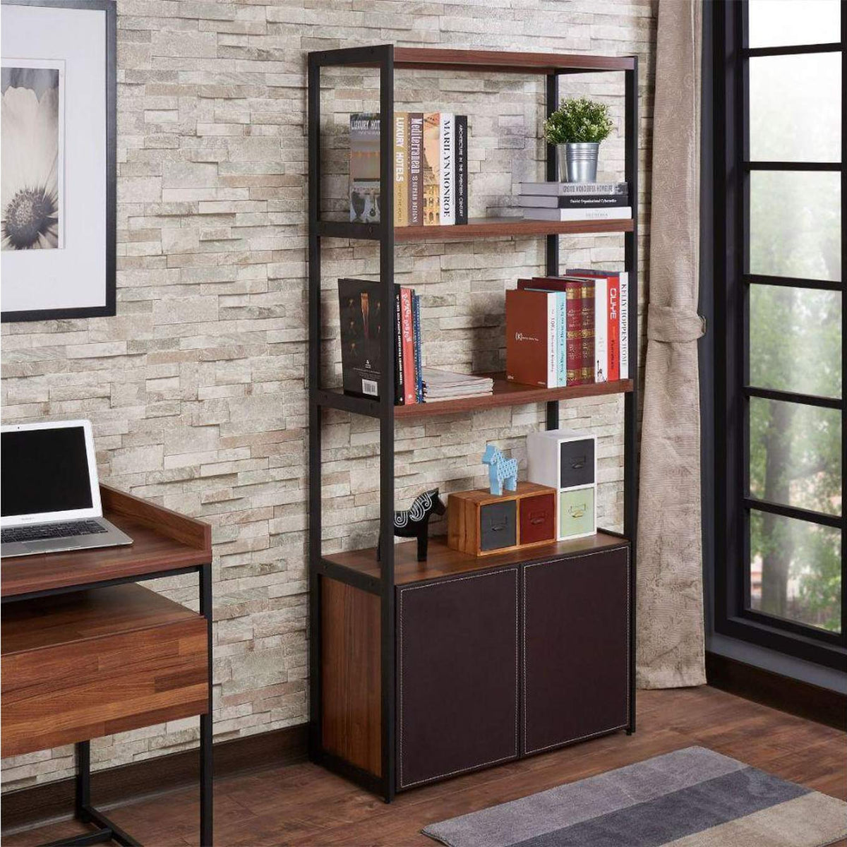 92442 Sara Bookshelf