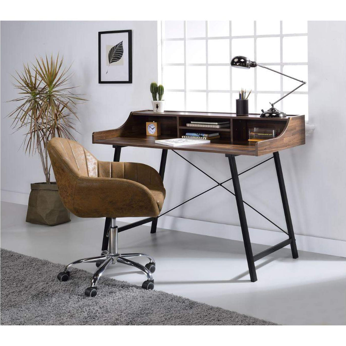 92680 Sange Writing Desk with USB
