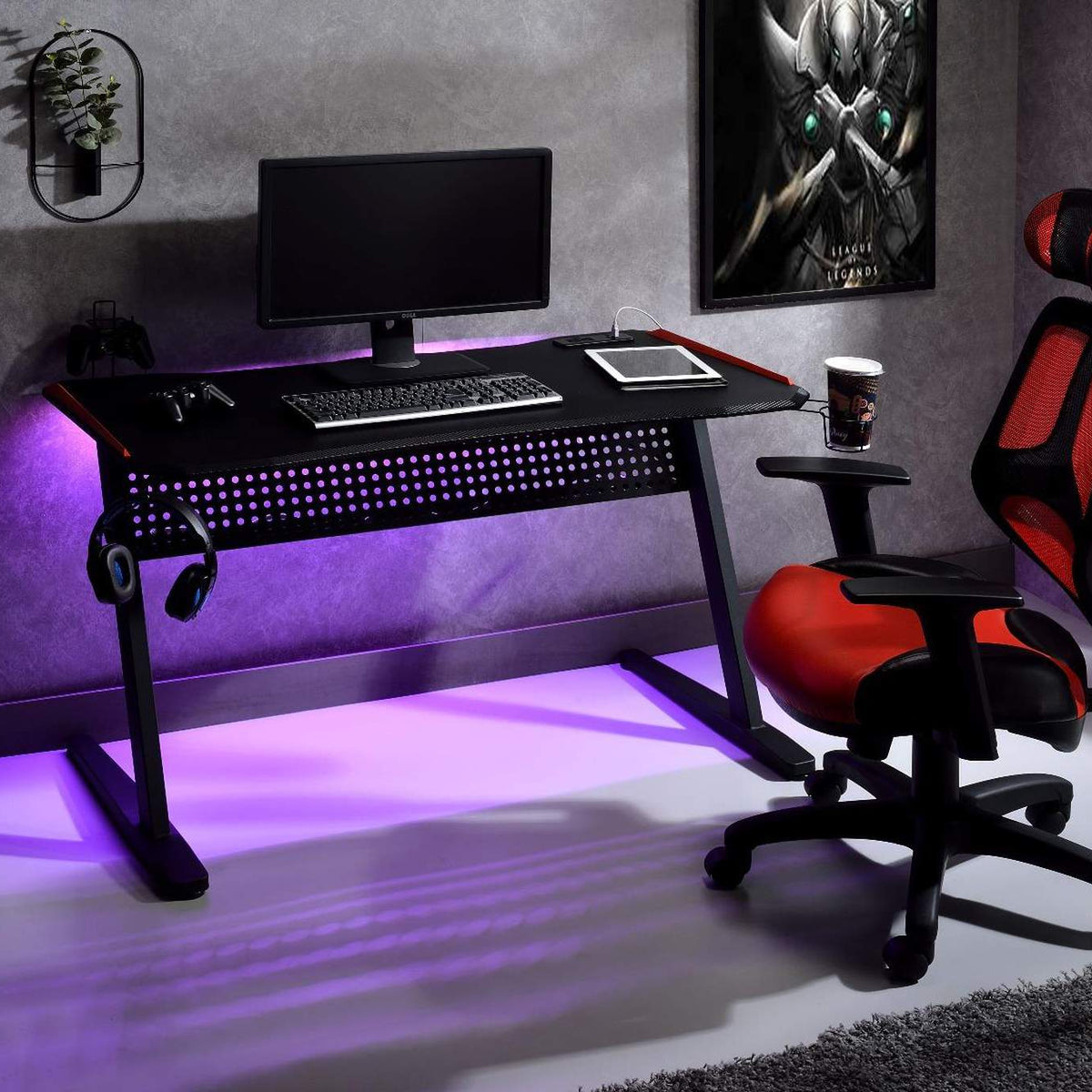 93125 Dragi Gaming Desk with USB