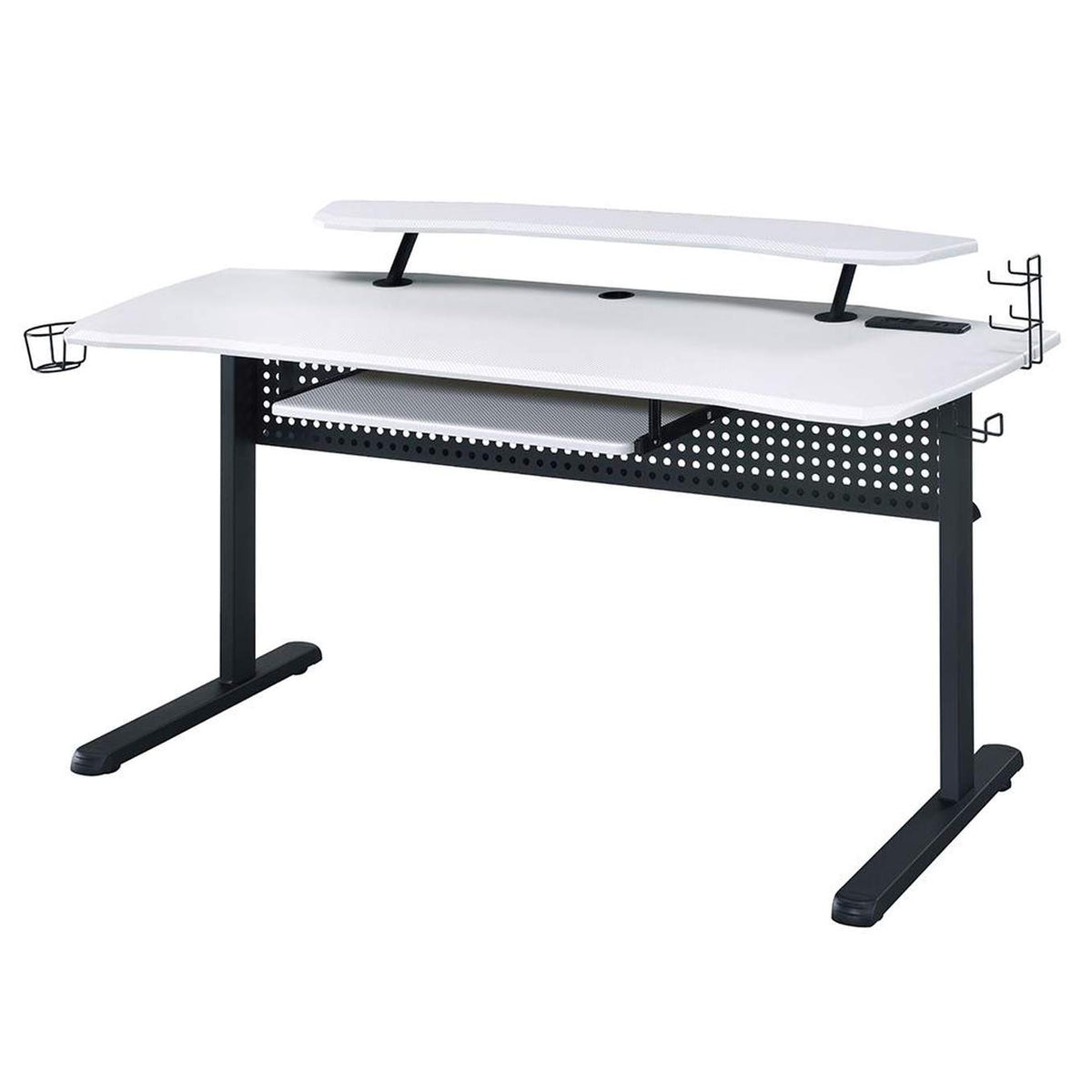 93134 Vildre Gaming Desk with USB