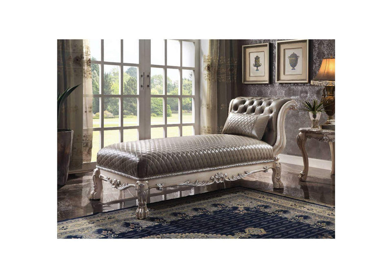 96275 Dresden Chaise with Pillow