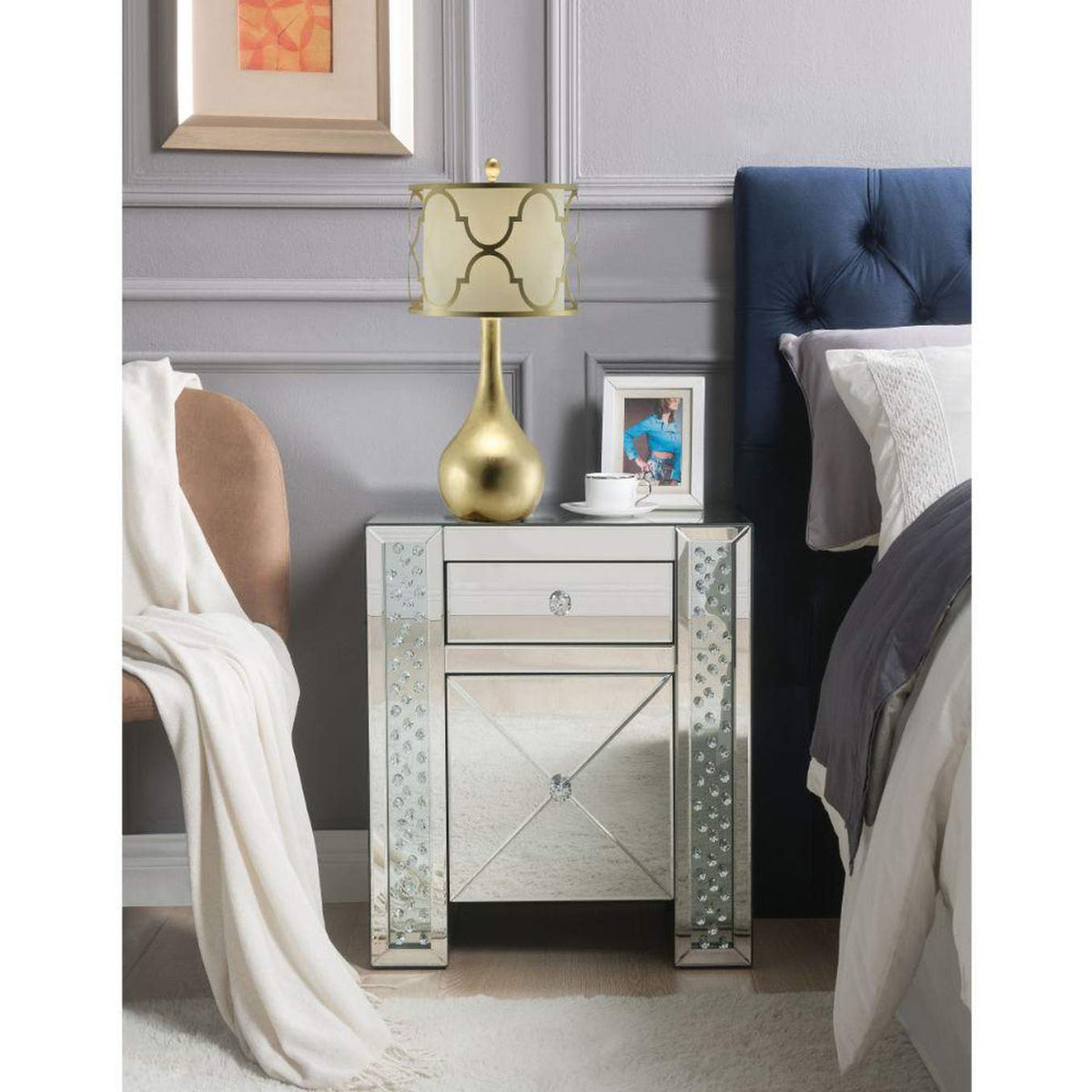 97026 Nysa Accent Table