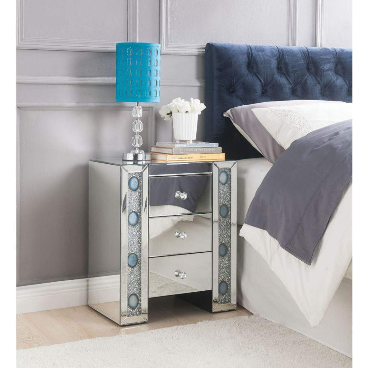 97028 Sonia Accent Table