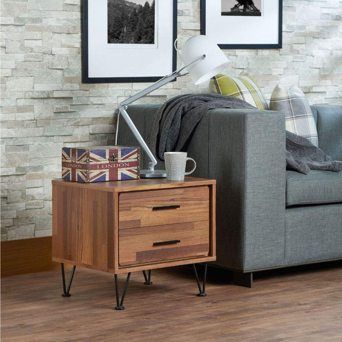 97330 Deoss Accent Table