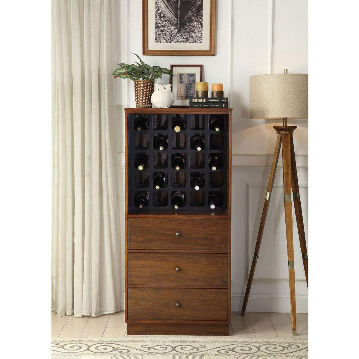 97542 Wiesta Wine Cabinet