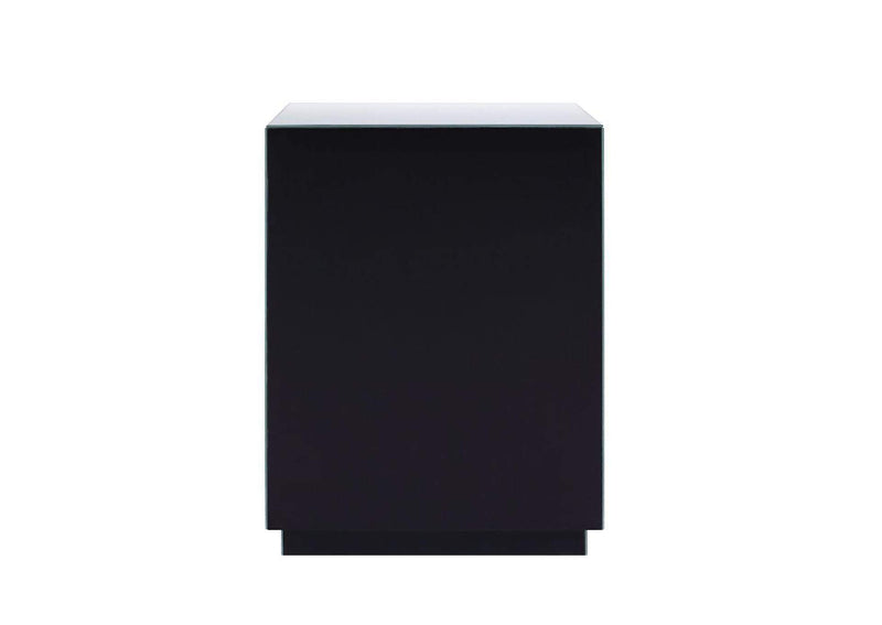 97580 Noralie Accent Table