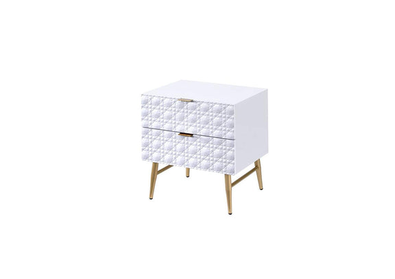 97671 Maisey Ii Nightstand