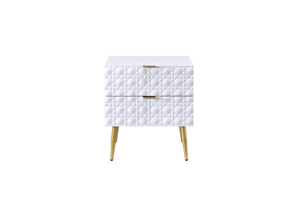 97671 Maisey Ii Nightstand
