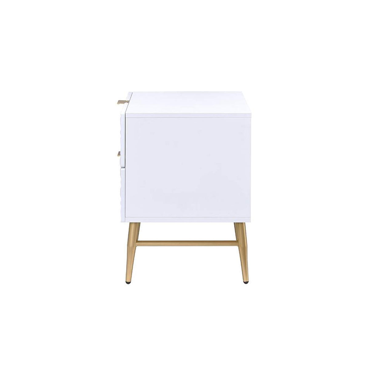97671 Maisey Ii Nightstand