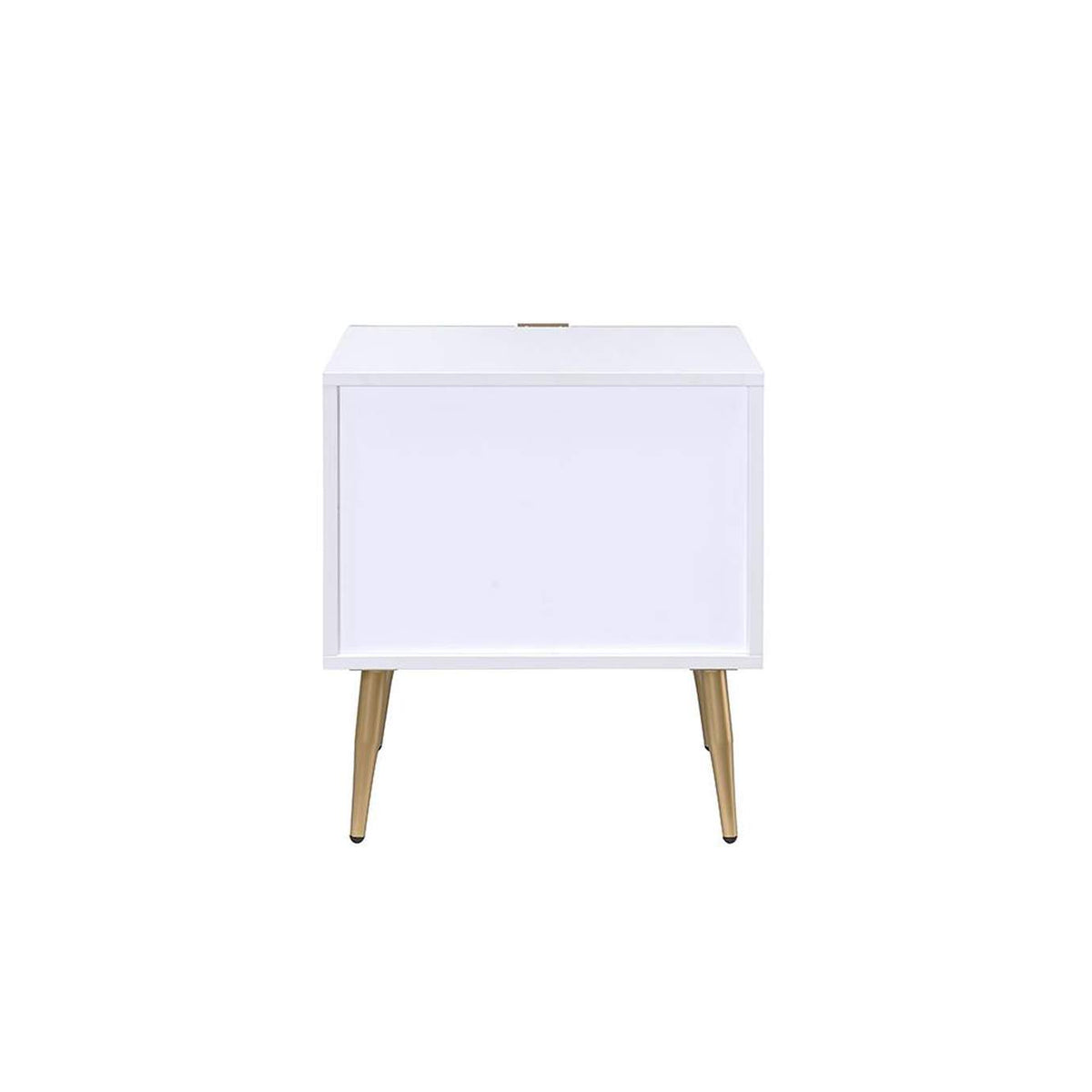 97671 Maisey Ii Nightstand