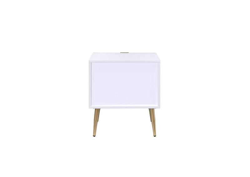 97671 Maisey Ii Nightstand