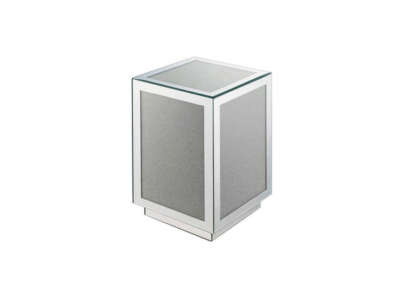 97686 Noralie Accent Table