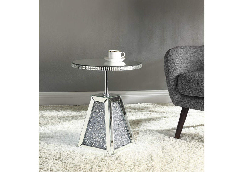 97702 Noralie Accent Table