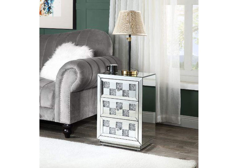 97930 Noralie Accent Table