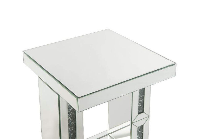 97933 Noralie Accent Table
