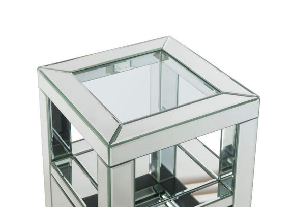 97956 Noralie Accent Table