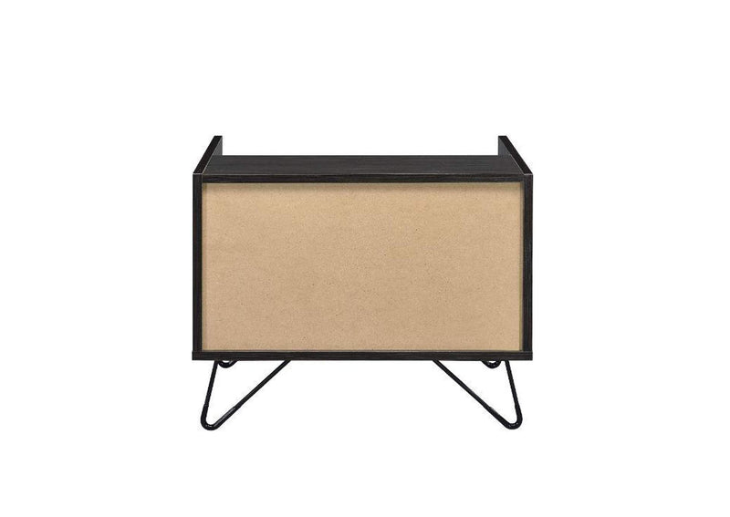 97968 Melkree Accent Table