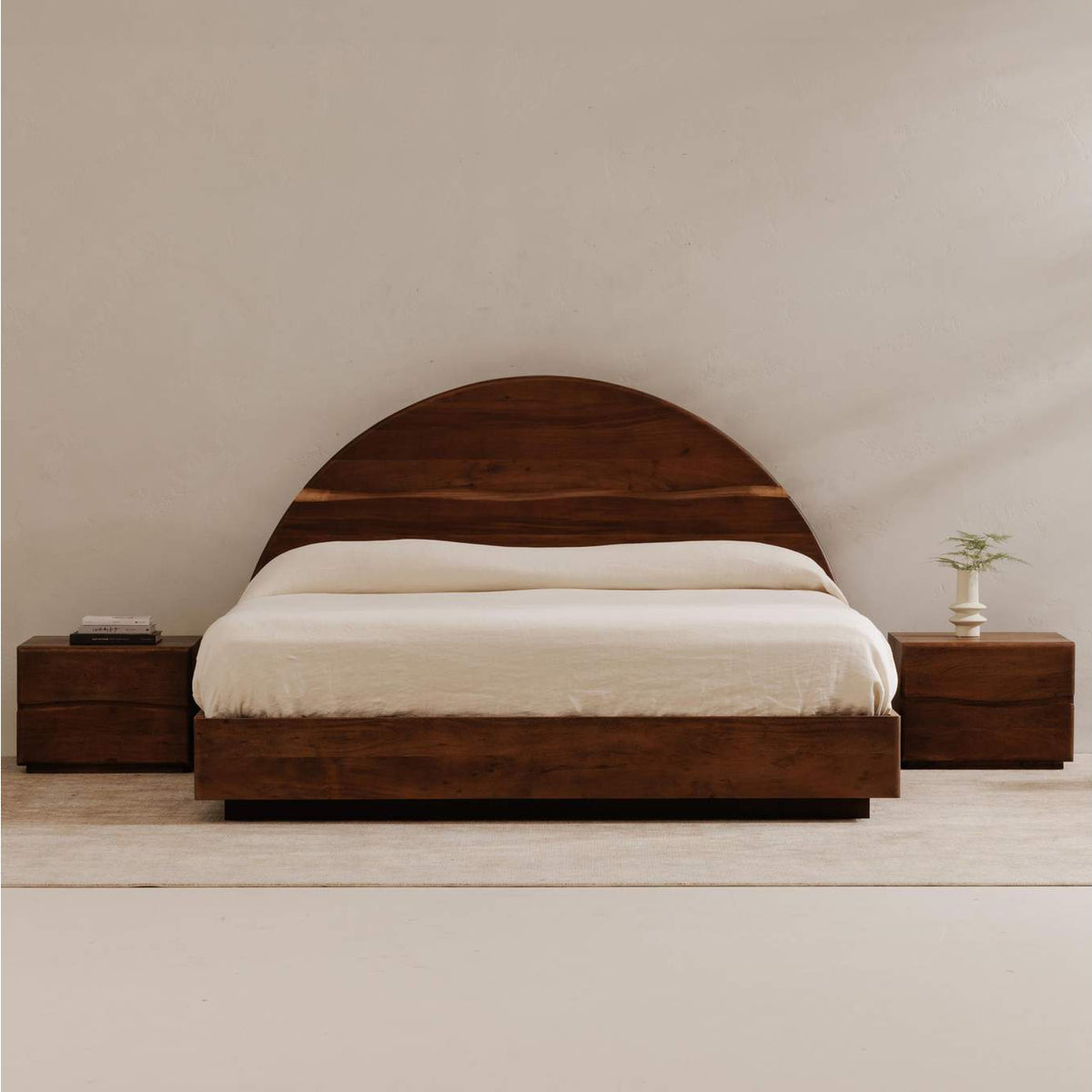 BB-1004-03-0 Watson King Bed Brown