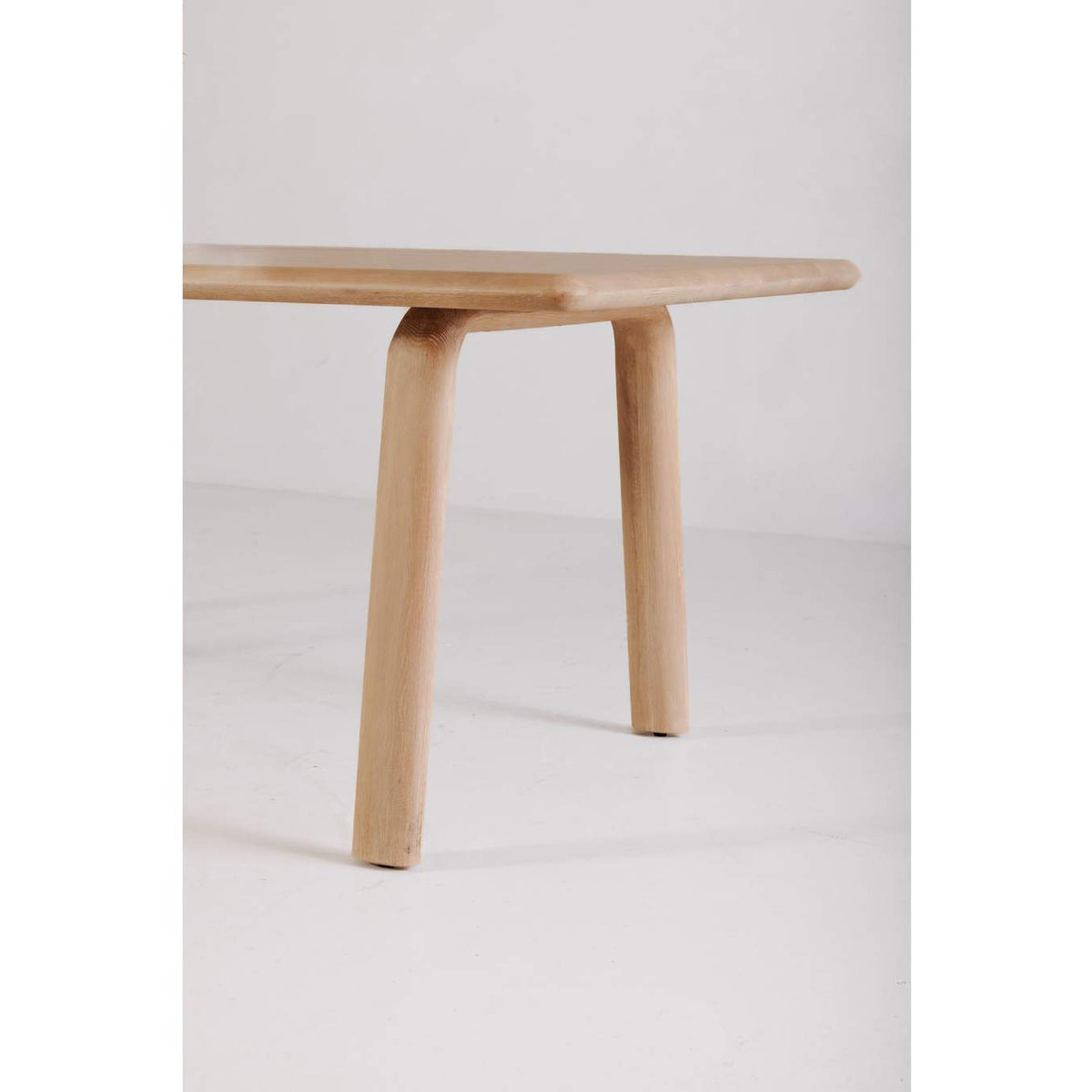 BC-1046-18 Malibu Dining Table White Oak