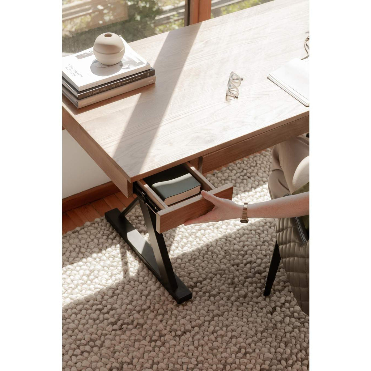 BC-1107-24-0 Profecto Desk Natural Oak