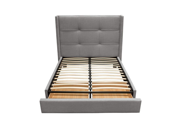 BEVERLYGRQUBED Beverly Queen Bed With Integrated Footboard Storage Unit & Accent Wings In Grey Fabric By Diamond Sofa