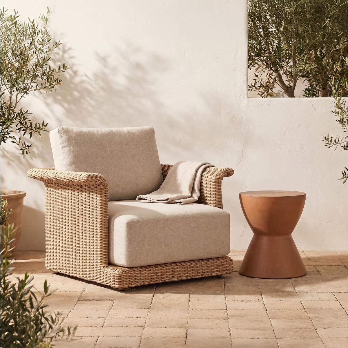 BQ-1022-23 Hourglass Outdoor Stool Terracotta