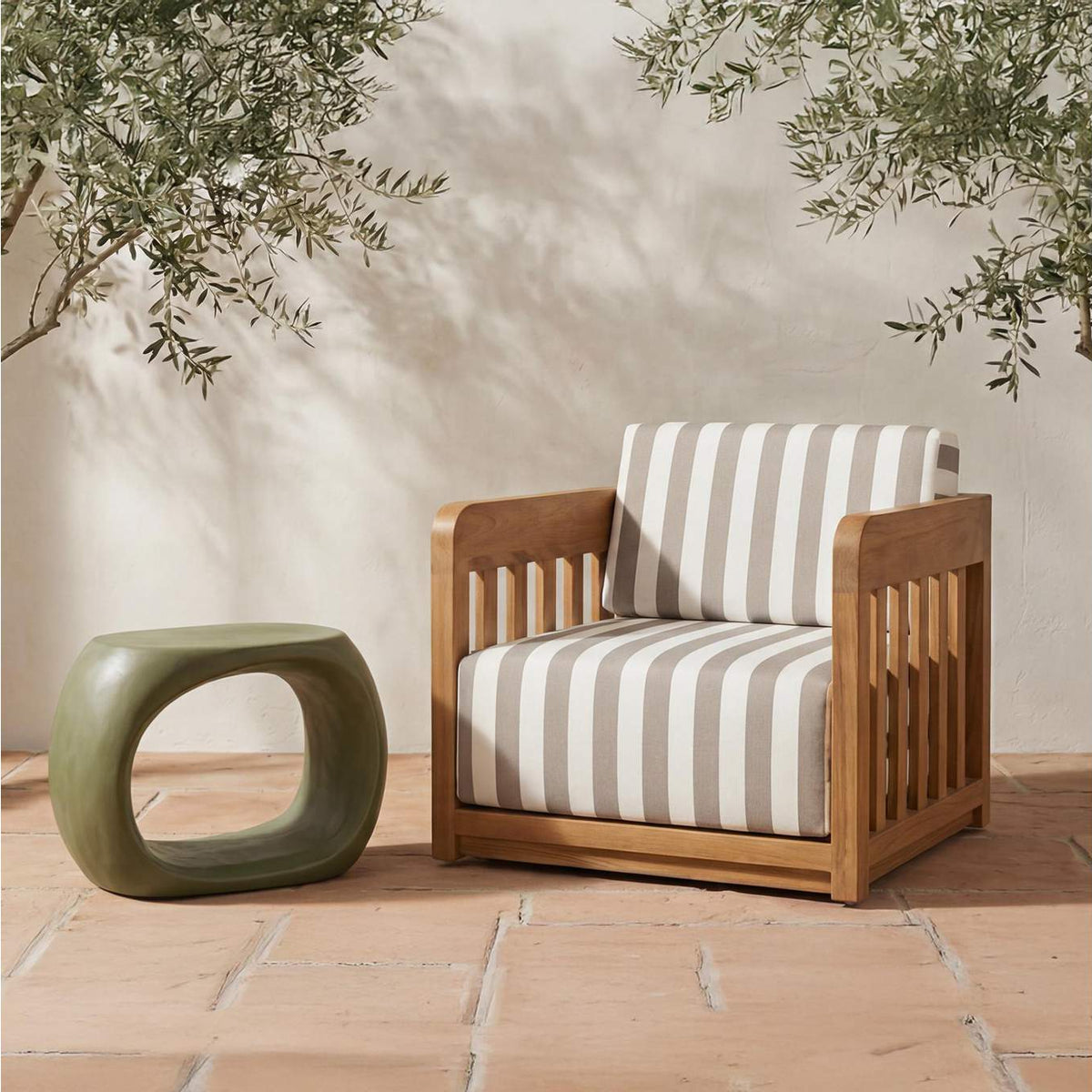 BQ-1056-16 Albers Outdoor Stool Green