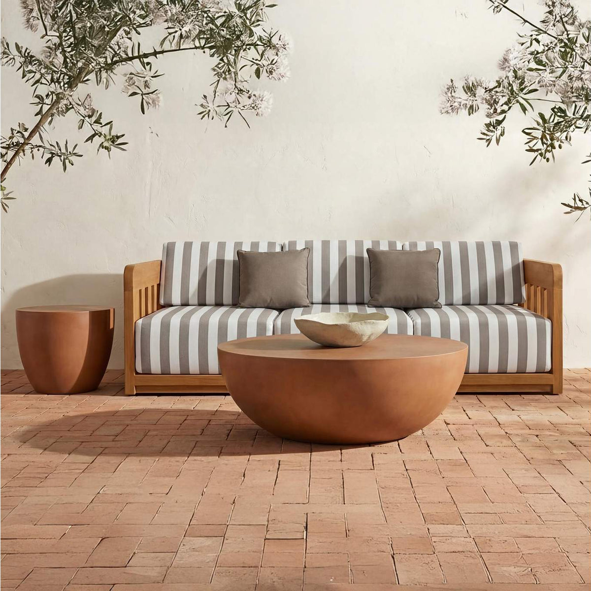 BQ-1059-23 Insitu Side Table Terracotta