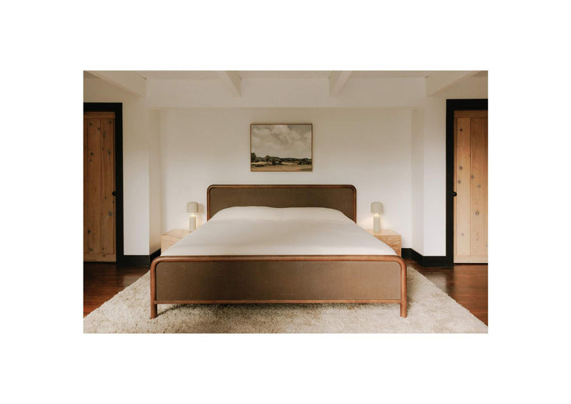 BZ-1145-03-0 Rye Queen Bed Warm Brown