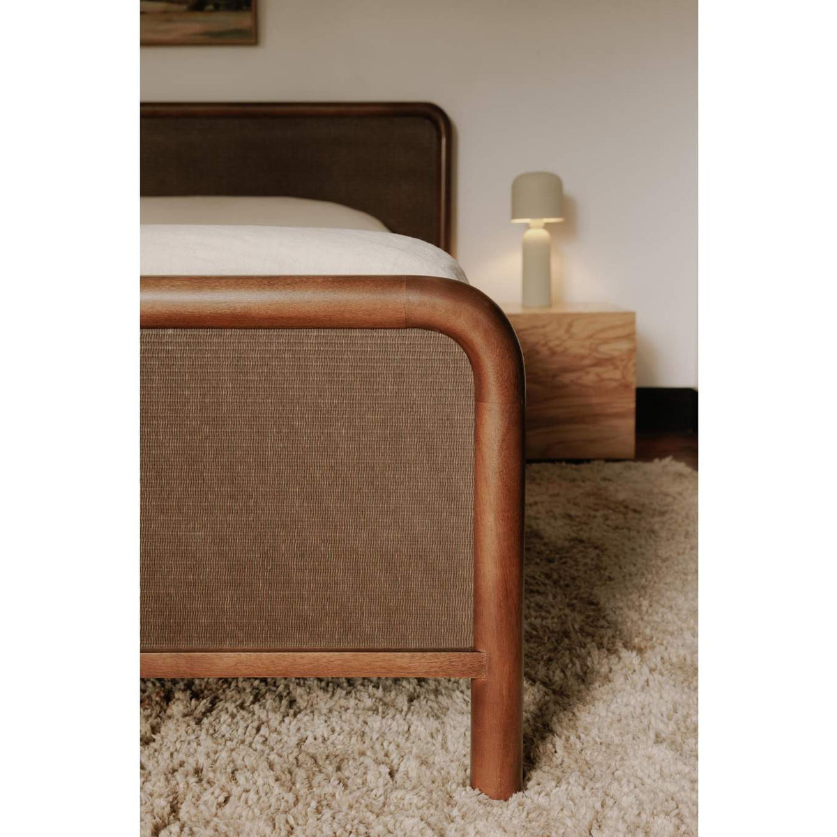 BZ-1146-03-0 Rye King Bed Warm Brown